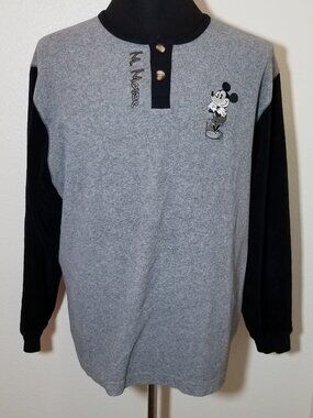 Disney‎ Catalog Embroidered Mickey Mouse Long Sleeve Fleece Medium Comfy